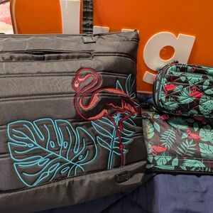 Lug Lot, Apollo, Roundabout, Transport (1)